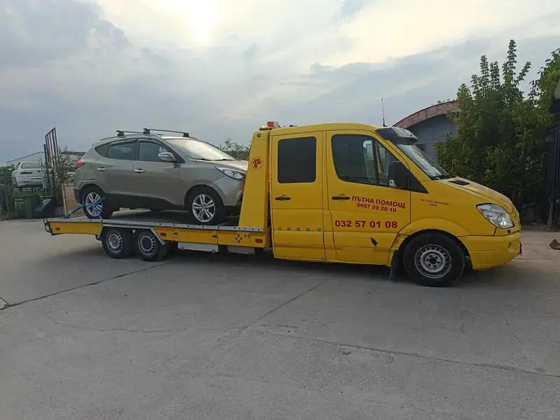 Репатрак AM Trans Logistics с SUV в Пловдив